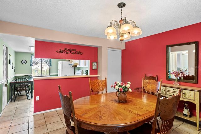 106 W CYPRESS CT 106, Oldsmar, FL 34677