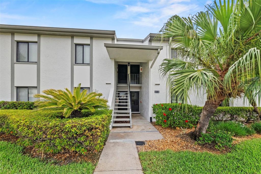 106 W CYPRESS CT 106, Oldsmar, FL 34677