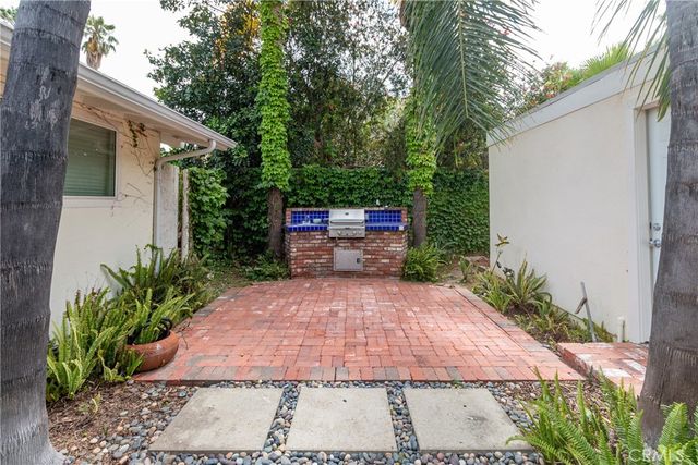 6540 Gazette, Winnetka, CA 91306