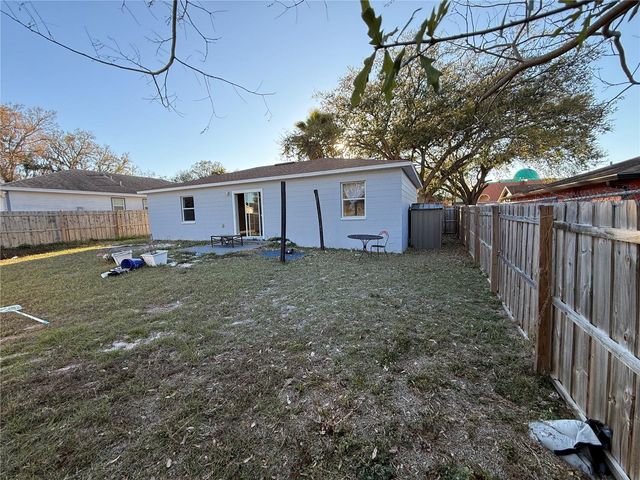 1611 FRUITWOOD DRIVE, Lakeland, FL 33805