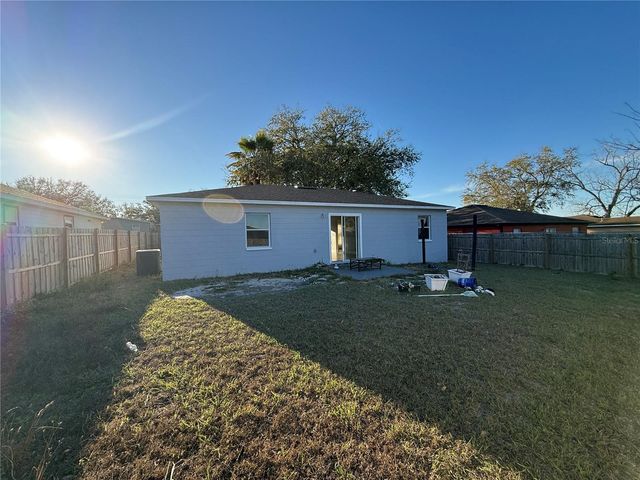 1611 FRUITWOOD DRIVE, Lakeland, FL 33805