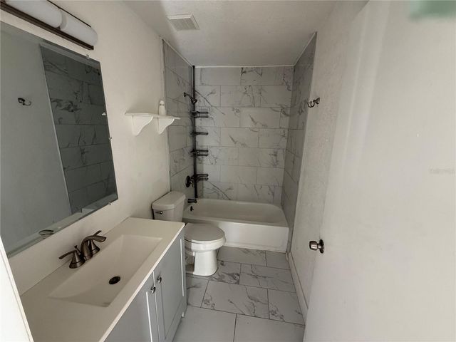 1611 FRUITWOOD DRIVE, Lakeland, FL 33805