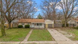 9941 Appollo Ct, Louisville, KY 40272