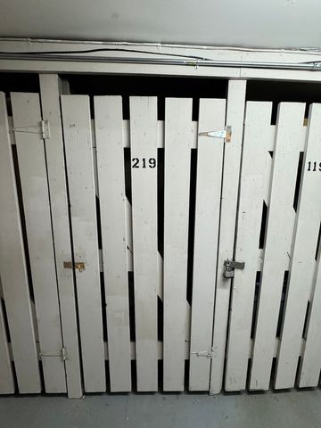 1920 Cherry Lane 219, Northbrook, IL 60062