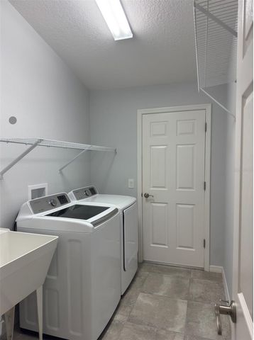 1006 ANN AVENUE, Lady Lake, FL 32159