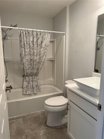 1006 ANN AVENUE, Lady Lake, FL 32159