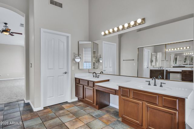 3108 E WILDWOOD Drive, Phoenix, AZ 85048