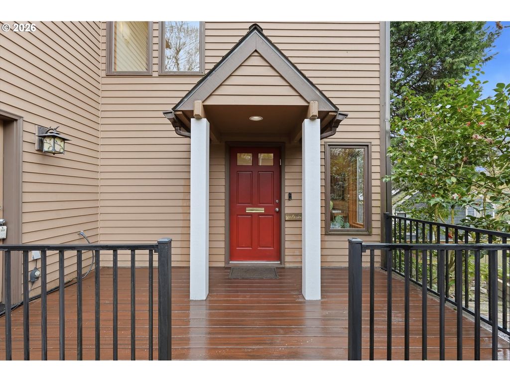 2935 Nw THURMAN St, Portland, OR 97210