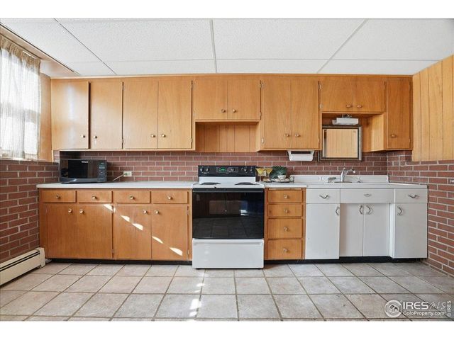 214 7th St, Windsor, CO 80550