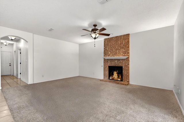 7719 Brianne Avenue NW, Albuquerque, NM 87114