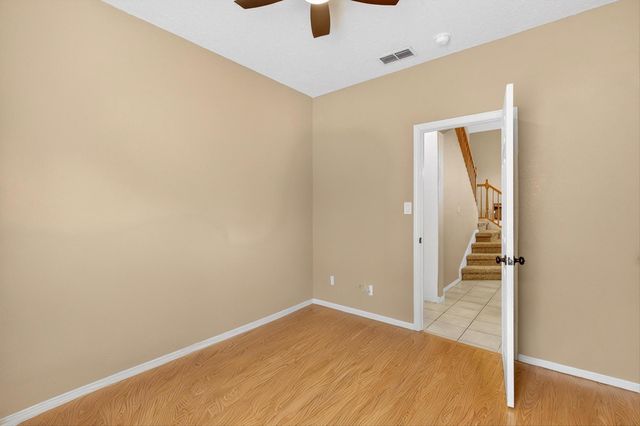 7719 Brianne Avenue NW, Albuquerque, NM 87114