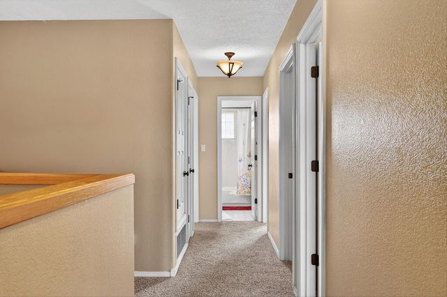 7719 Brianne Avenue NW, Albuquerque, NM 87114