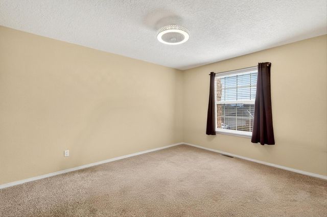 7719 Brianne Avenue NW, Albuquerque, NM 87114