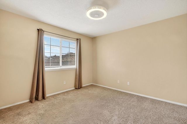 7719 Brianne Avenue NW, Albuquerque, NM 87114