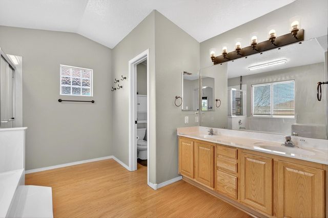 7719 Brianne Avenue NW, Albuquerque, NM 87114