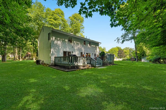 425 White Oak Road, Palisades, NY 10964
