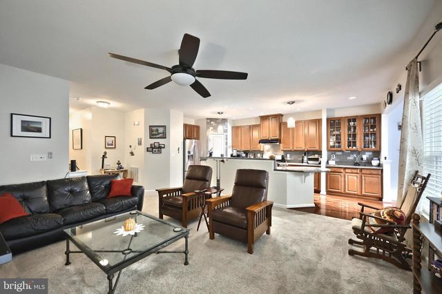 947 COUNTRYSIDE RD, Seven Valleys, PA 17360