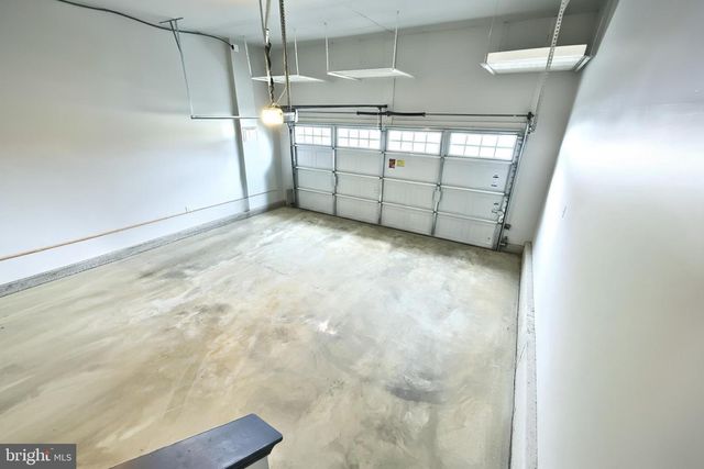 947 COUNTRYSIDE RD, Seven Valleys, PA 17360