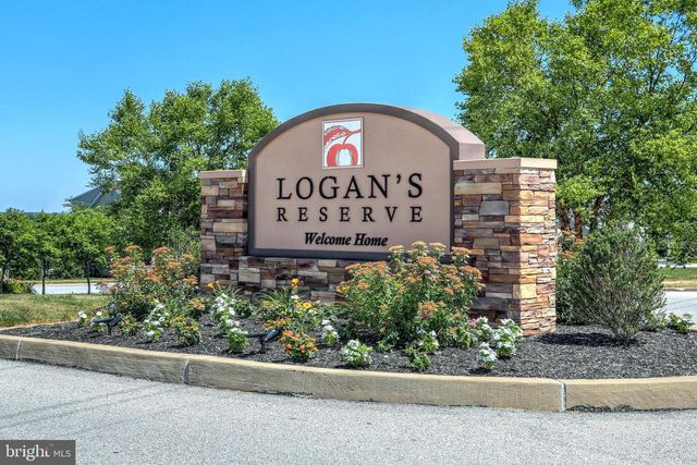 947 COUNTRYSIDE RD, Seven Valleys, PA 17360