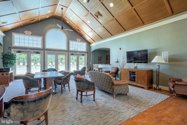 947 COUNTRYSIDE RD, Seven Valleys, PA 17360