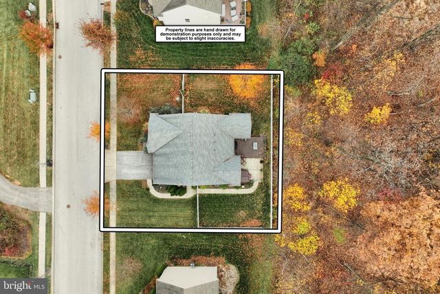 947 COUNTRYSIDE RD, Seven Valleys, PA 17360