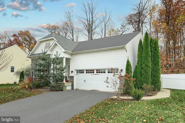 947 COUNTRYSIDE RD, Seven Valleys, PA 17360