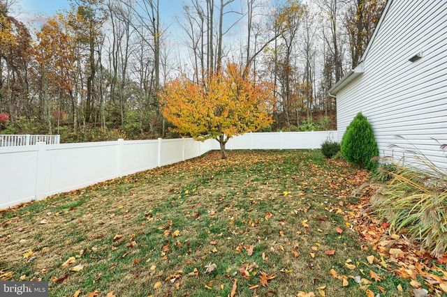 947 COUNTRYSIDE RD, Seven Valleys, PA 17360