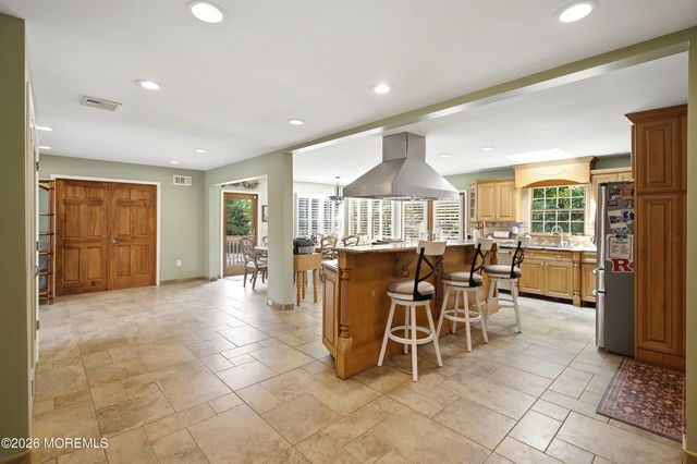 2 Persimmon Drive, Jackson, NJ 08527