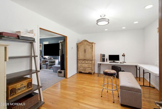 2 Persimmon Drive, Jackson, NJ 08527