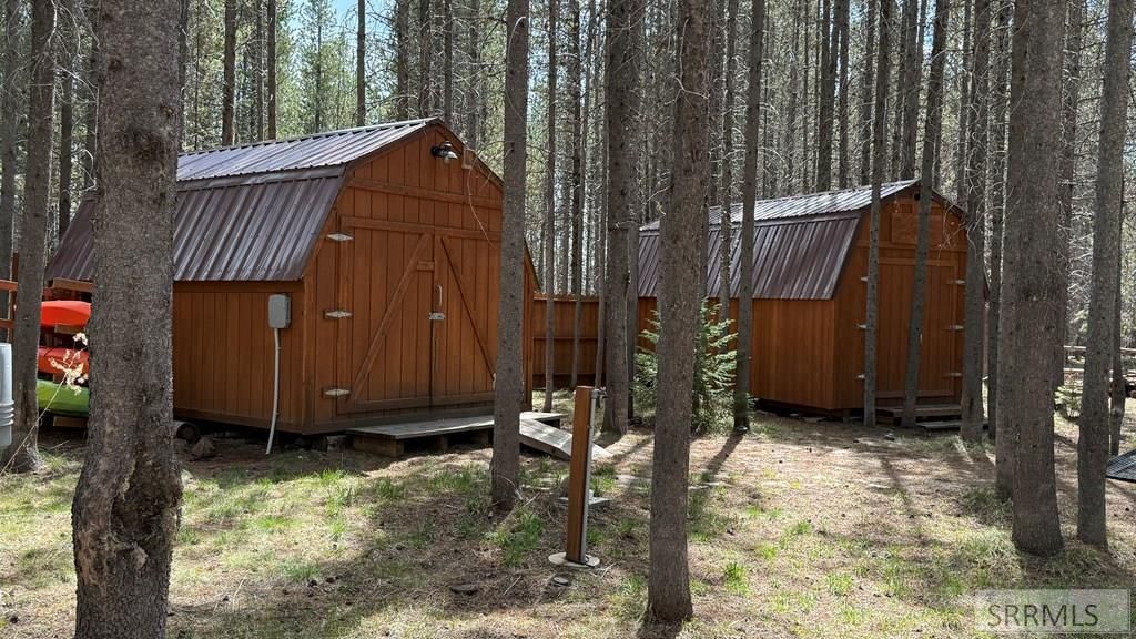 Image 21 of property listing at 4042 Marlin Drive, Island Park, ID 83429