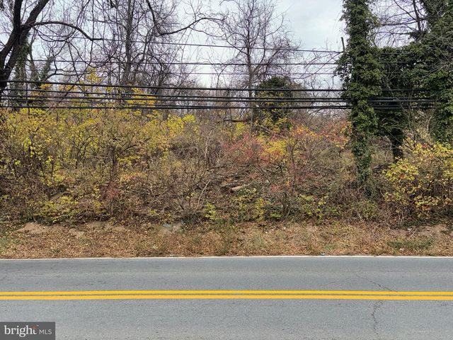 23529 FREDERICK RD, Clarksburg, MD 20871