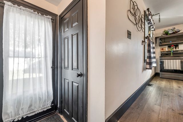 13 Mulvanity St, Nashua, NH 03060