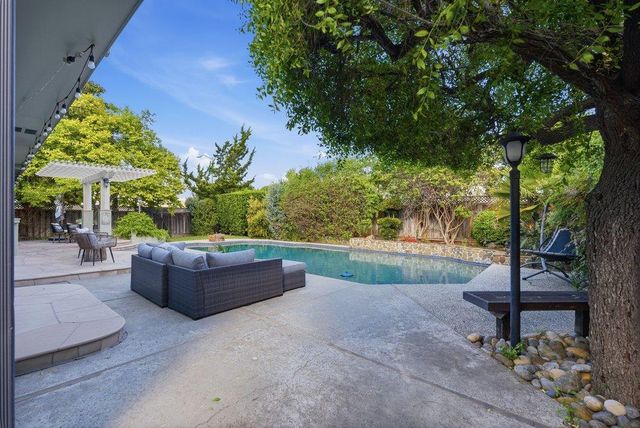 341 Fontana Drive, Santa Clara, CA 95051