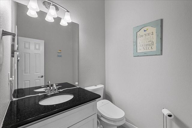 7014 Terrasso Drive, Hitchcock, TX 77563