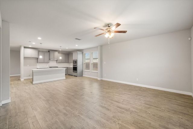2512 Clayton Street, Glenn Heights, TX 75154