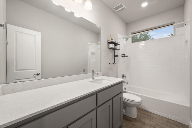 2512 Clayton Street, Glenn Heights, TX 75154