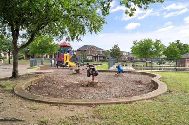 2512 Clayton Street, Glenn Heights, TX 75154