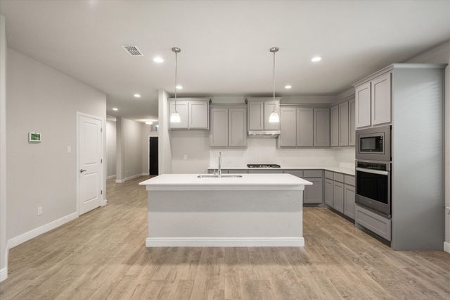 2512 Clayton Street, Glenn Heights, TX 75154