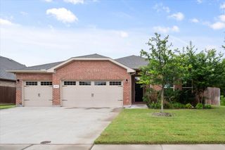 2512 Clayton Street, Glenn Heights, TX 75154