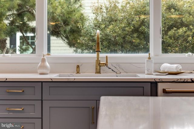 130 EAST SIDE DR, Rehoboth Beach, DE 19971