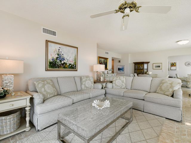3400 N OCEAN Drive 908, Singer Island, FL 33404