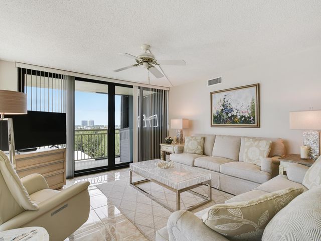 3400 N OCEAN Drive 908, Singer Island, FL 33404