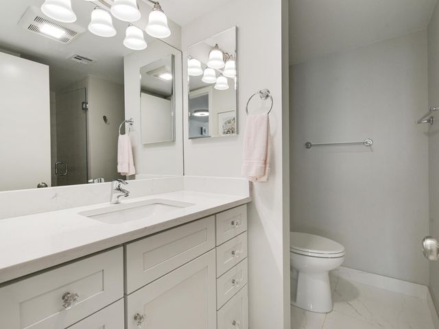 3400 N OCEAN Drive 908, Singer Island, FL 33404