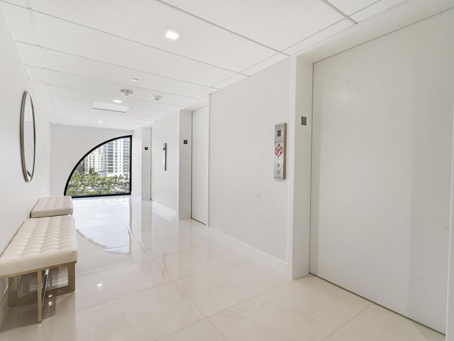 3400 N OCEAN Drive 908, Singer Island, FL 33404