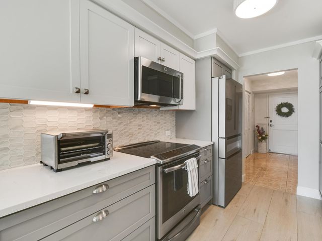 3400 N OCEAN Drive 908, Singer Island, FL 33404
