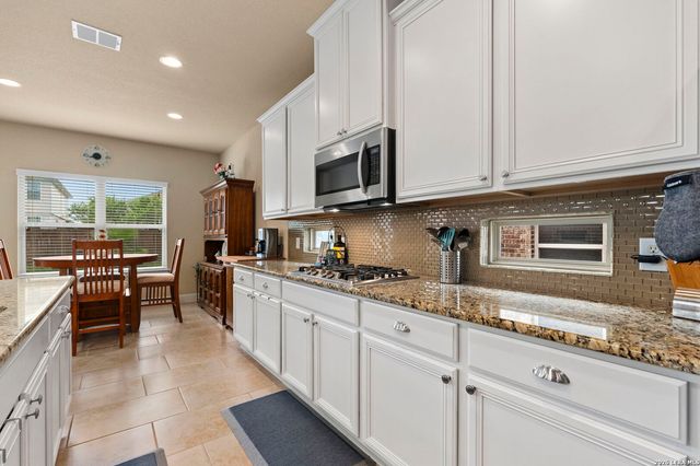 9019 Monument Parke, San Antonio, TX 78254
