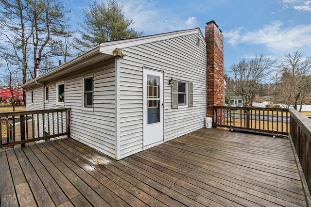 323 Flagg St 2, Bridgewater, MA 02324