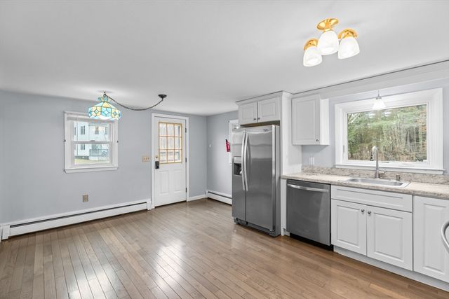 323 Flagg St 2, Bridgewater, MA 02324
