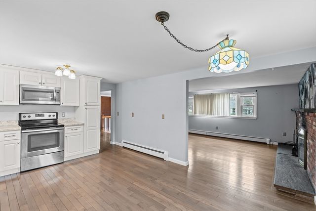 323 Flagg St 2, Bridgewater, MA 02324