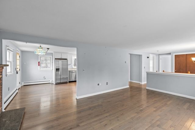 323 Flagg St 2, Bridgewater, MA 02324